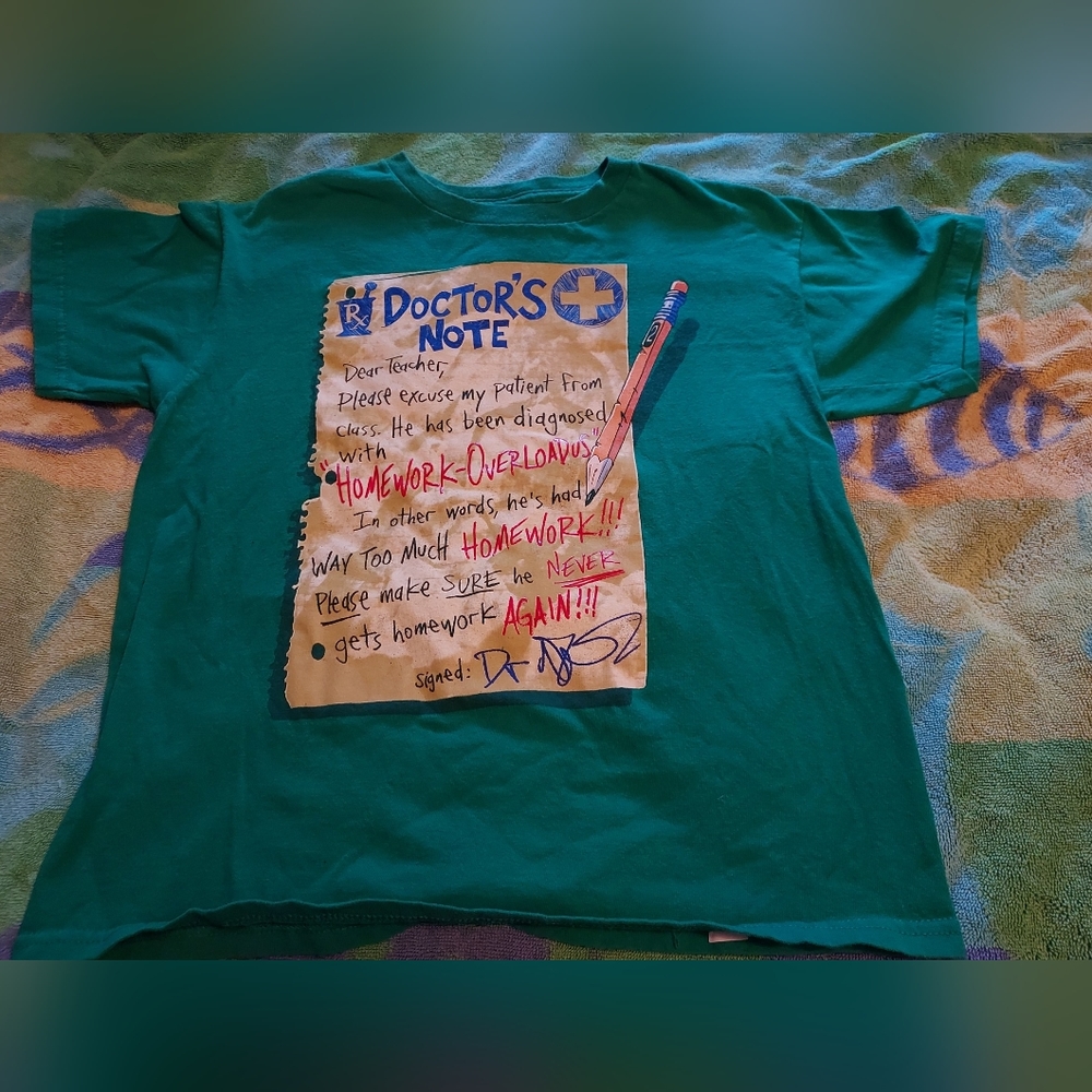 Hybrid tees for youth large